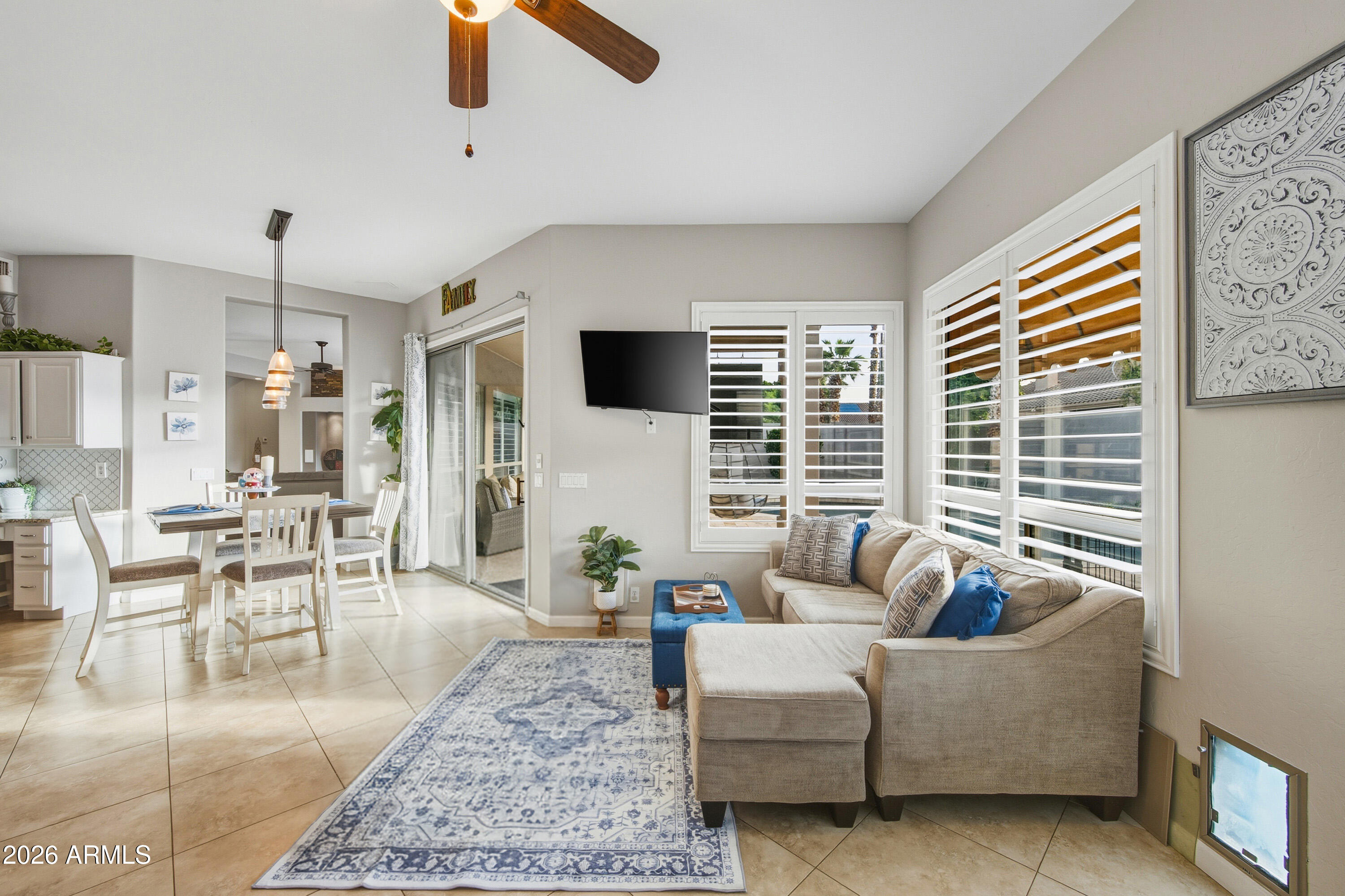 16635 South 12th Avenue Phoenix, AZ 85045 - Photo 10 of 41 16635 S 12th - Family Room