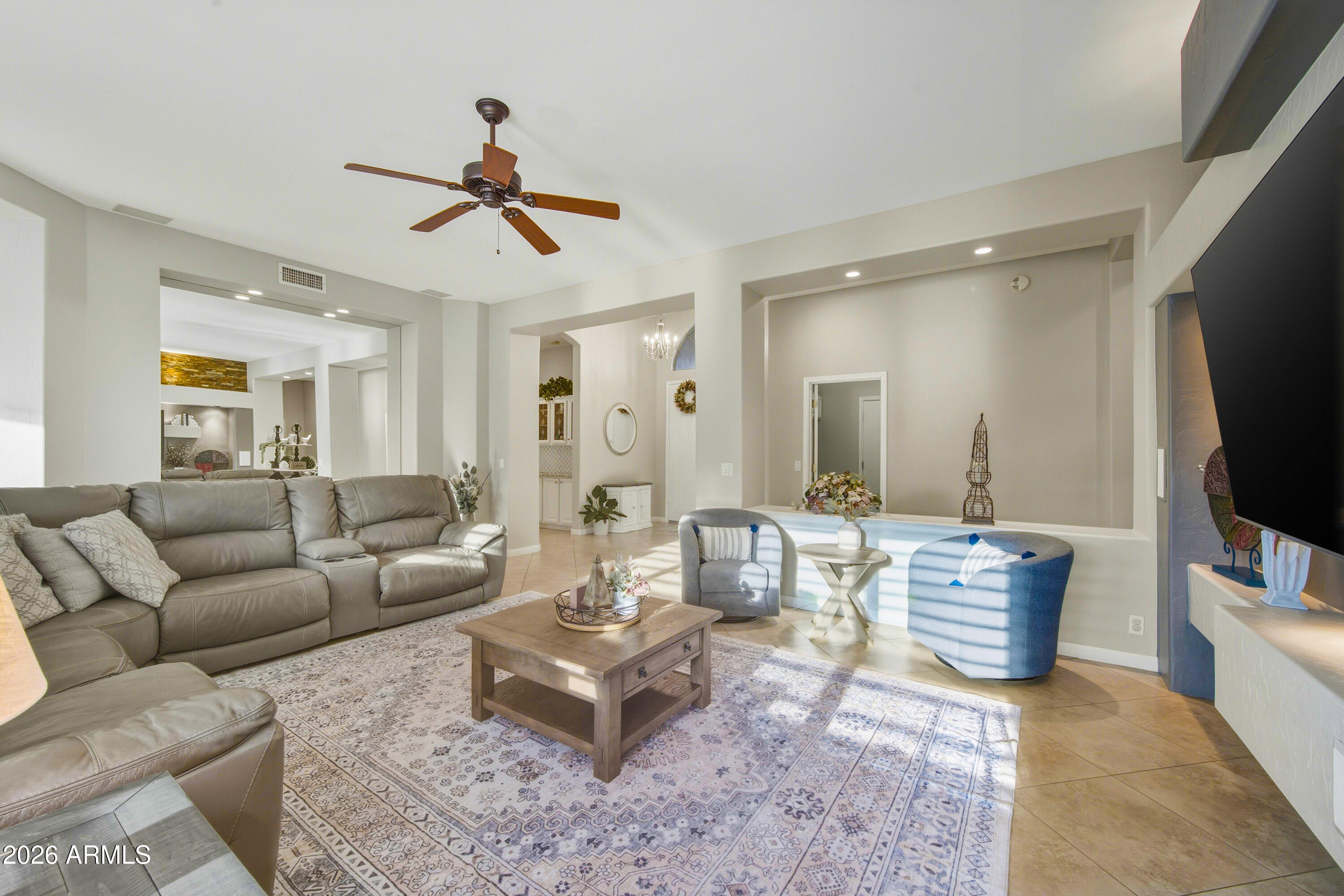 16635 South 12th Avenue Phoenix, AZ 85045 - Photo 7 of 41 16635 S 12th - Living Room