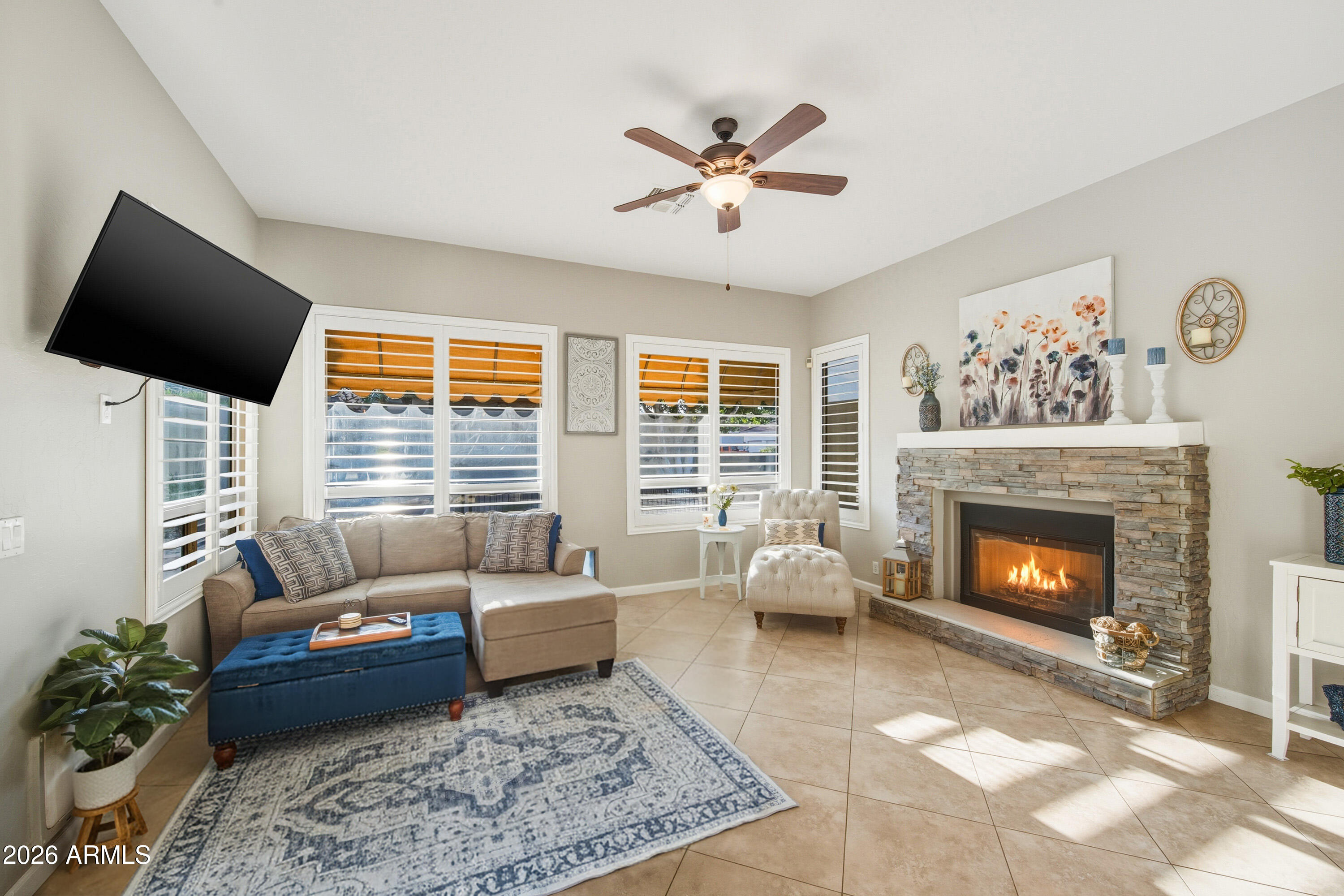 16635 South 12th Avenue Phoenix, AZ 85045 - Photo 9 of 41 16635 S 12th - Family Room