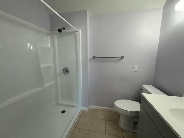 $1,800 | 4208 Spring Valley Road, Evansville, IN 47715