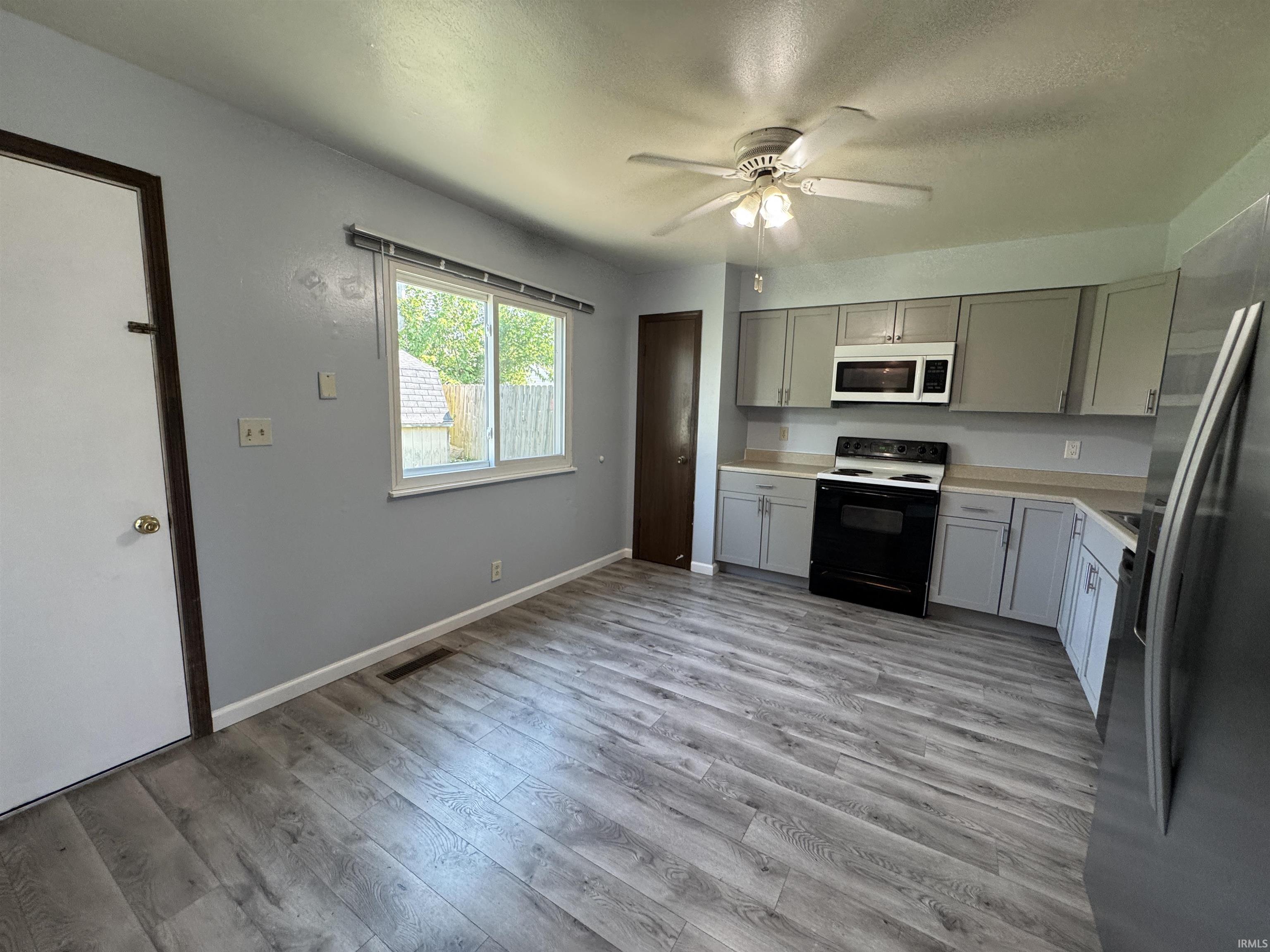 4208 Spring Valley Road Evansville, IN 47715 - Photo 5 of 22