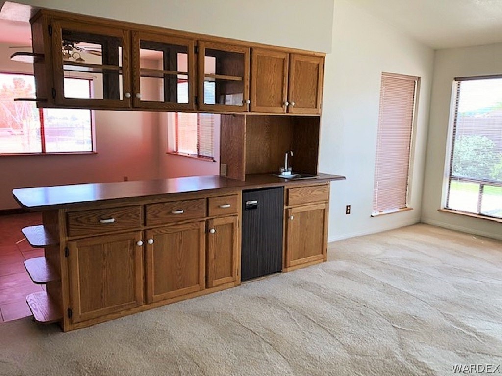 2154 East Quail Run Road Kingman, AZ 86409 - Photo 11 of 28 Wet Bar