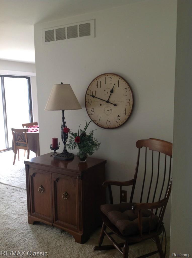 6862 Longwood Road Canton, MI 48187 - Photo 27 of 60 25.jpg