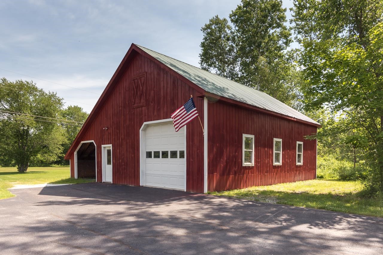 235 Lee River Road Jericho, VT 05465 - Photo 9 of 39