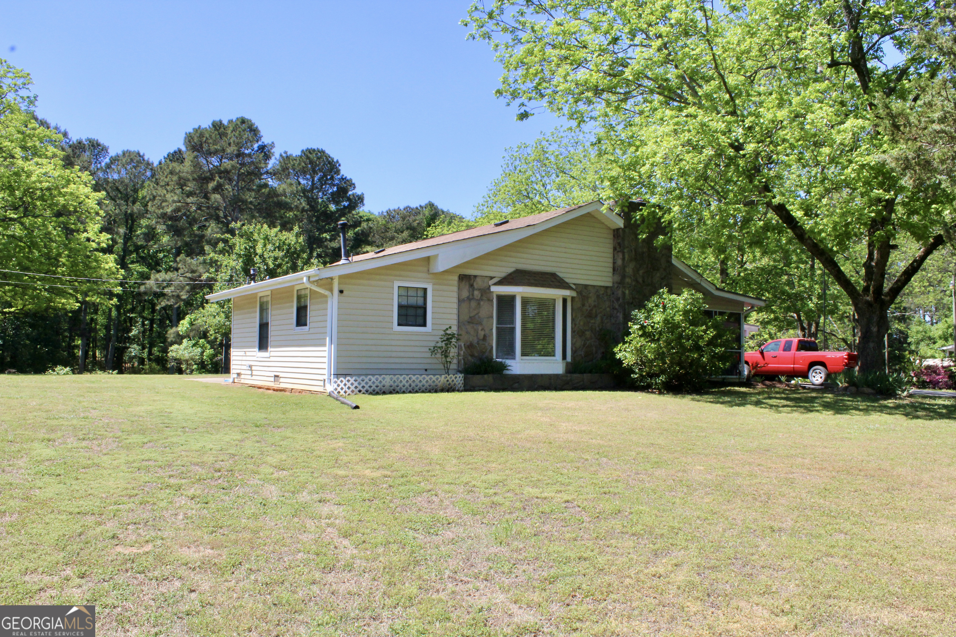 394 GA Highway 211 Winder, GA 30680 - Photo 13 of 59