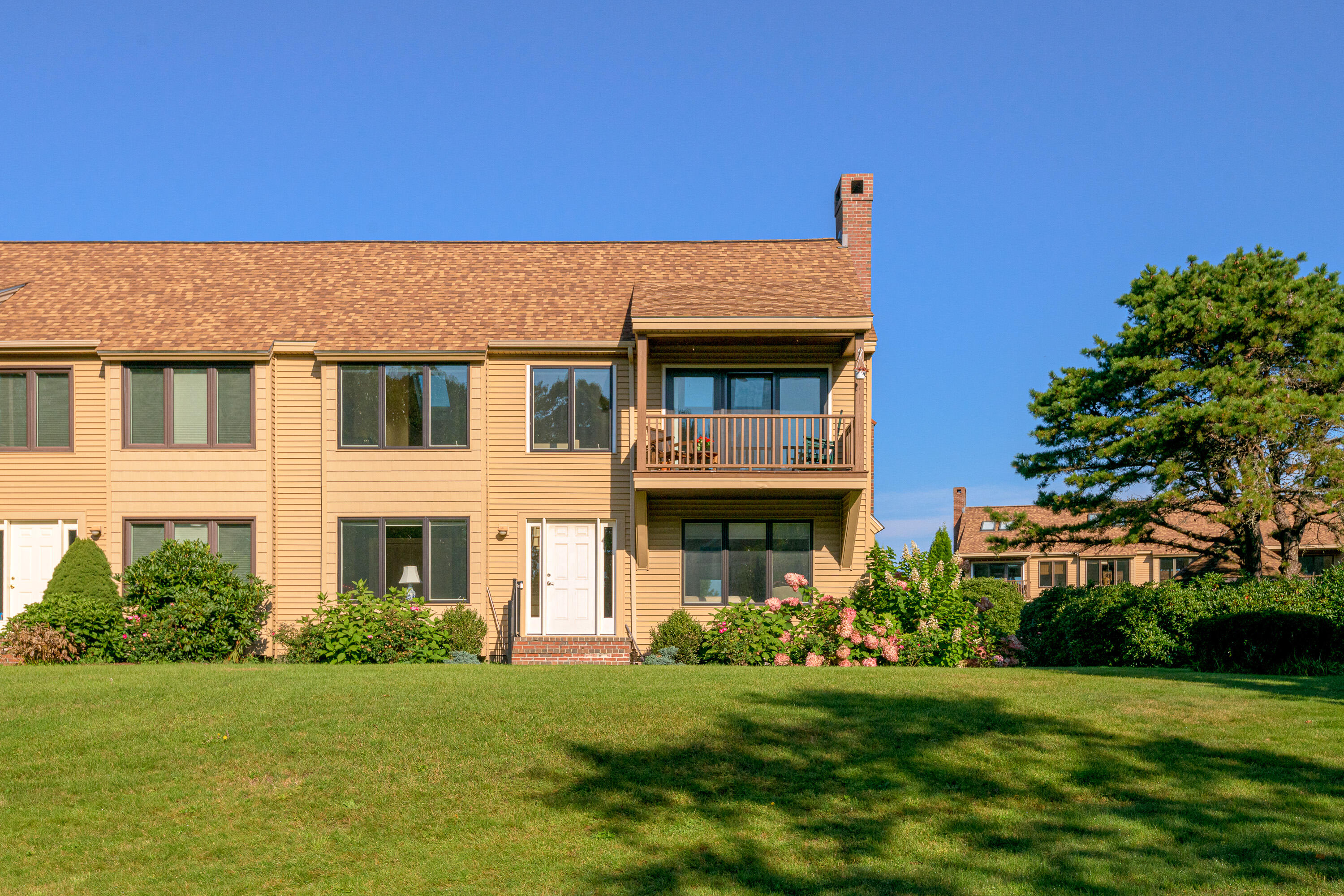 241 Sea Road, Unit 10 Kennebunk, ME 04043 - Photo 37 of 44 05_241 Sea Rd, #10_PGM_Print