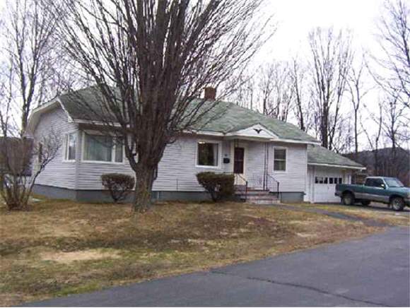 46 Fairview Street Barre, VT 05641 - Photo 1 of 8 Gallery Image 1