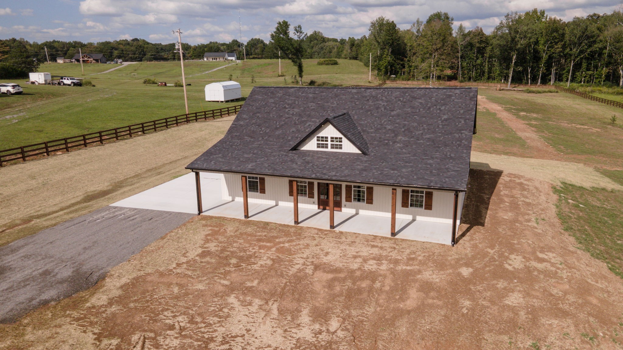 882 Warner Bridge Road Shelbyville, TN 37160 - Photo 2 of 38 Gallery Image 2