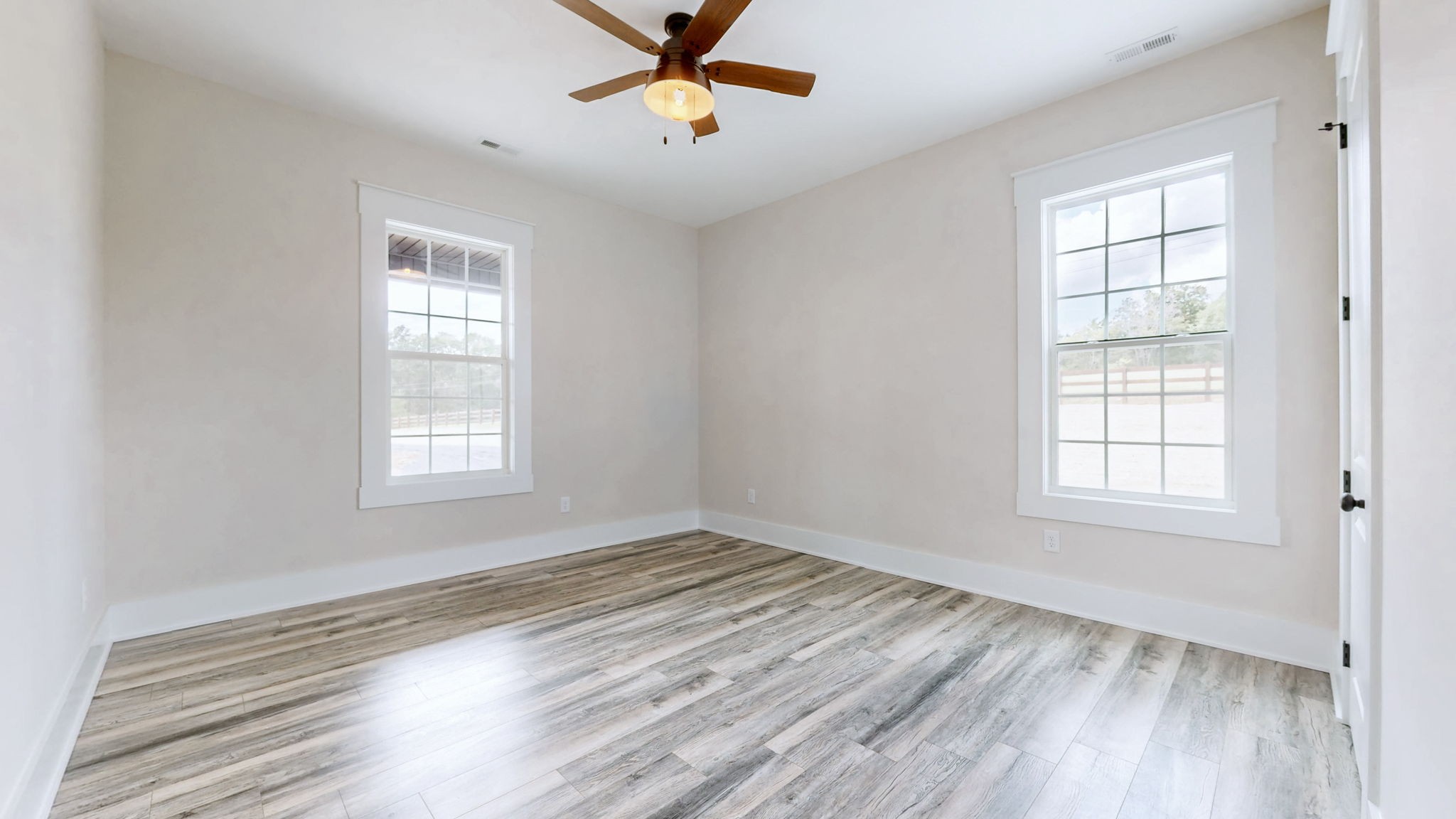 882 Warner Bridge Road Shelbyville, TN 37160 - Photo 27 of 38 Gallery Image 27