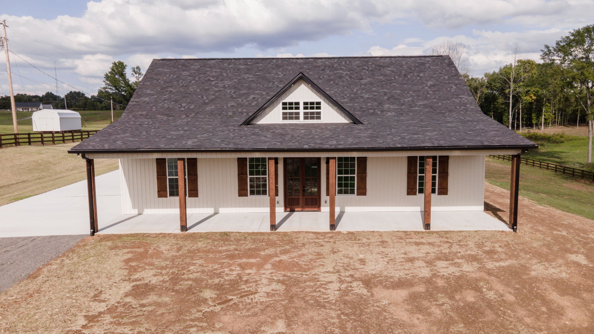 882 Warner Bridge Road Shelbyville, TN 37160 - Photo 3 of 38 Gallery Image 3