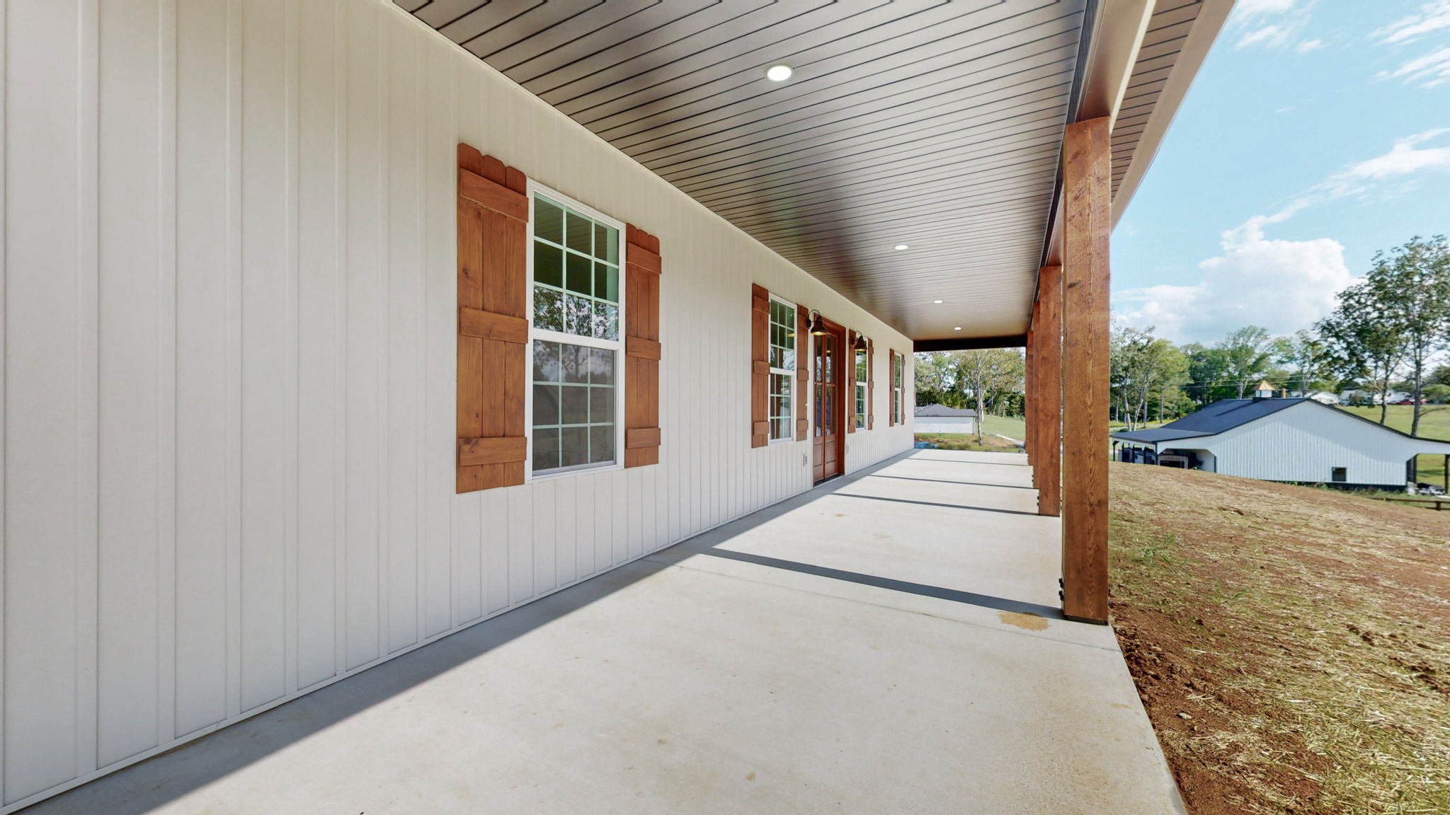 882 Warner Bridge Road Shelbyville, TN 37160 - Photo 5 of 38 Gallery Image 5