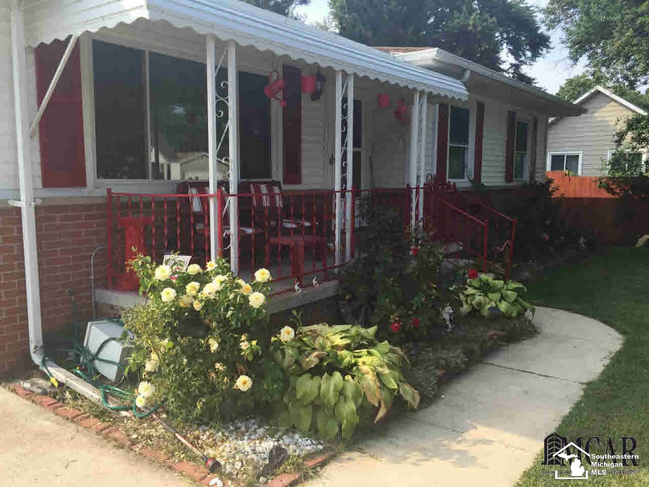 786 Rambow Drive Monroe, MI 48161 - Photo 3 of 24