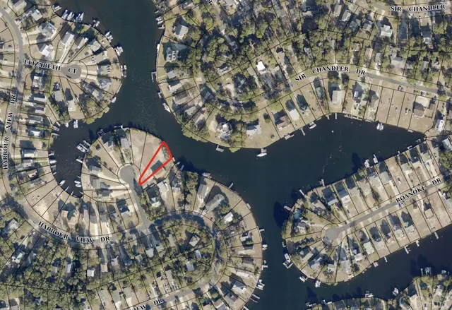 $249,950 | 104 King William Court, Kill Devil Hills, NC 27948