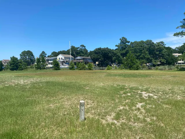 $249,950 | 104 King William Court, Kill Devil Hills, NC 27948