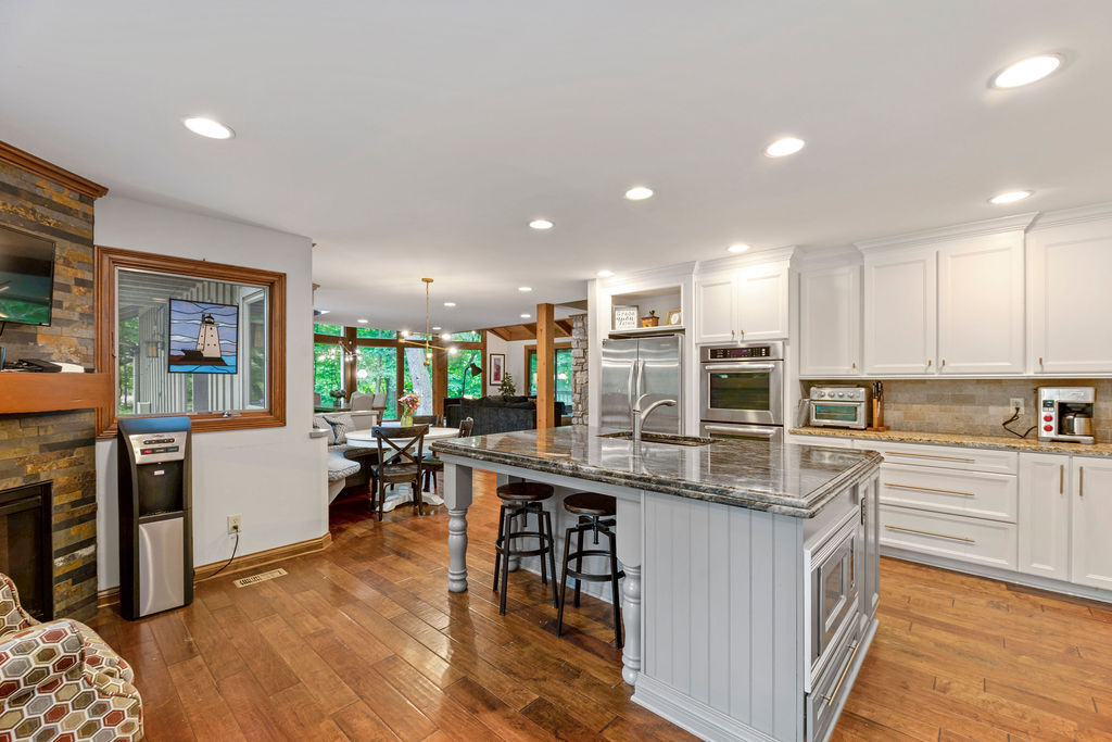 7965 Lantern Road Indianapolis, IN 46256 - Photo 11 of 36 Gallery Image 11