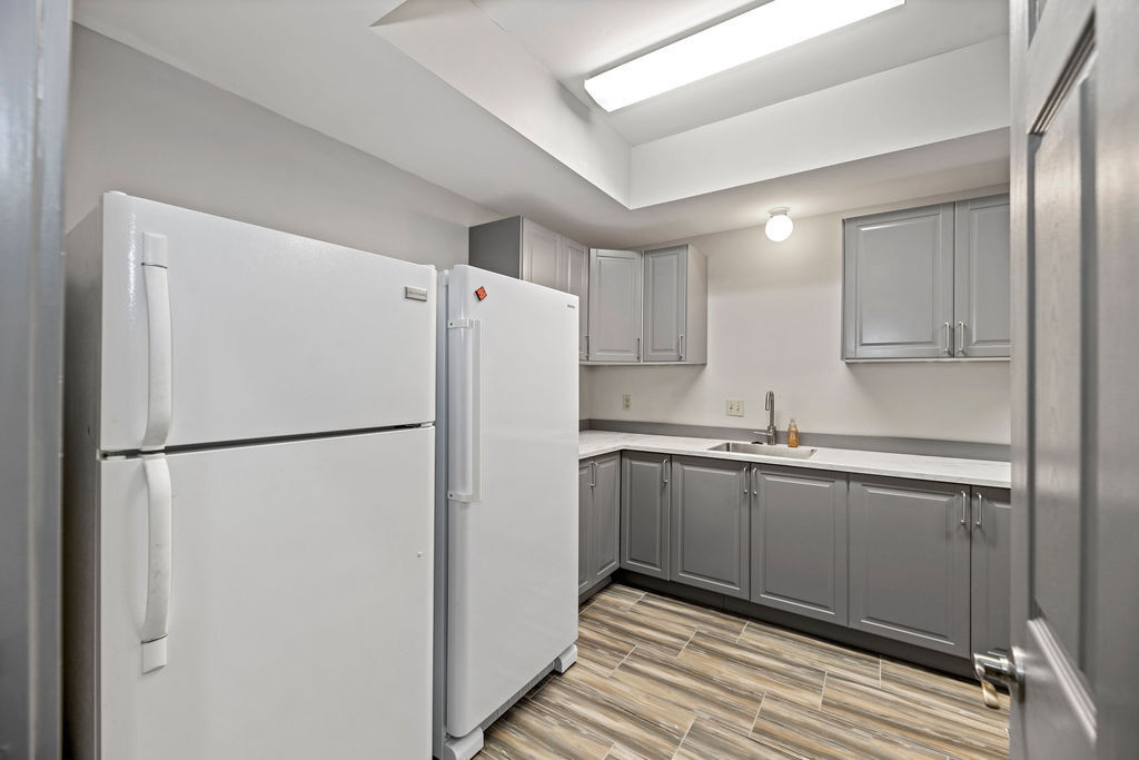 7965 Lantern Road Indianapolis, IN 46256 - Photo 25 of 36 Gallery Image 25