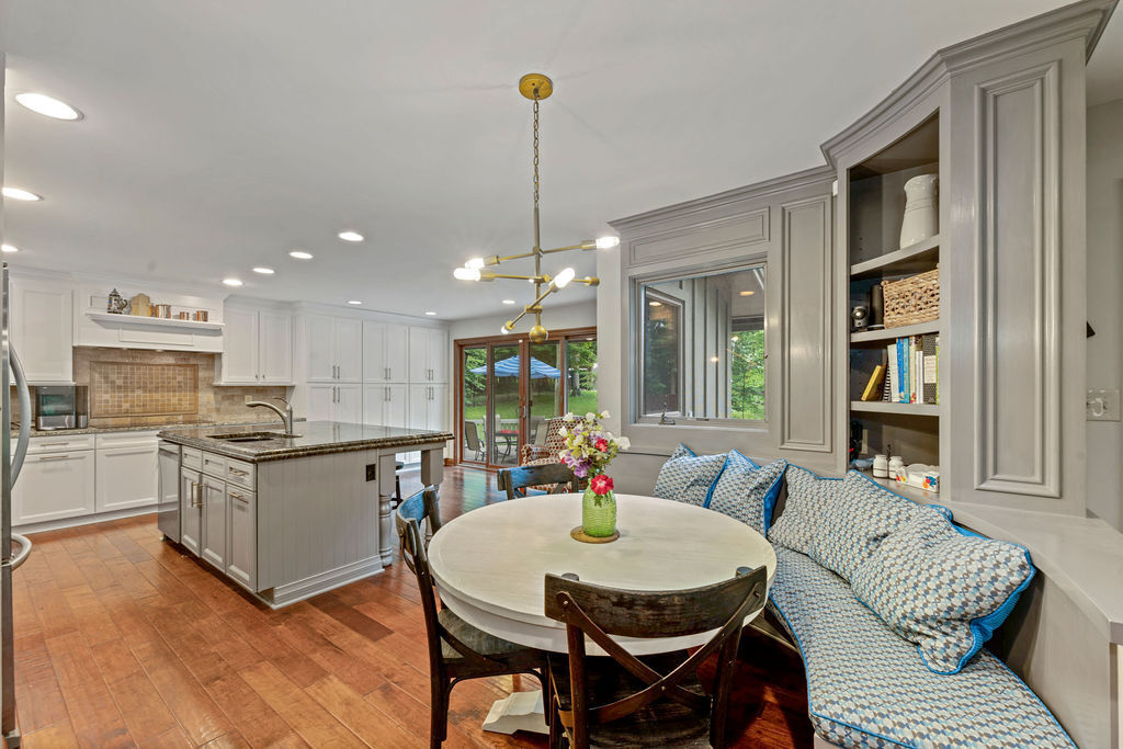 7965 Lantern Road Indianapolis, IN 46256 - Photo 8 of 36 Gallery Image 8