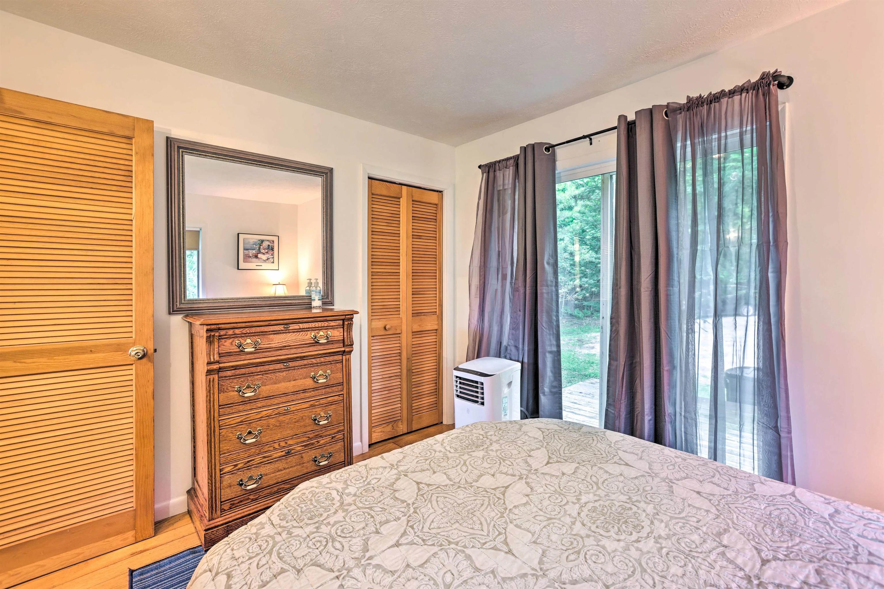 24 Bass Lake Road Traverse City, MI 49685 - Photo 12 of 29 1918975-06996f8d-ae7d-4dcf-9dfc-9fcc38329504.JPG