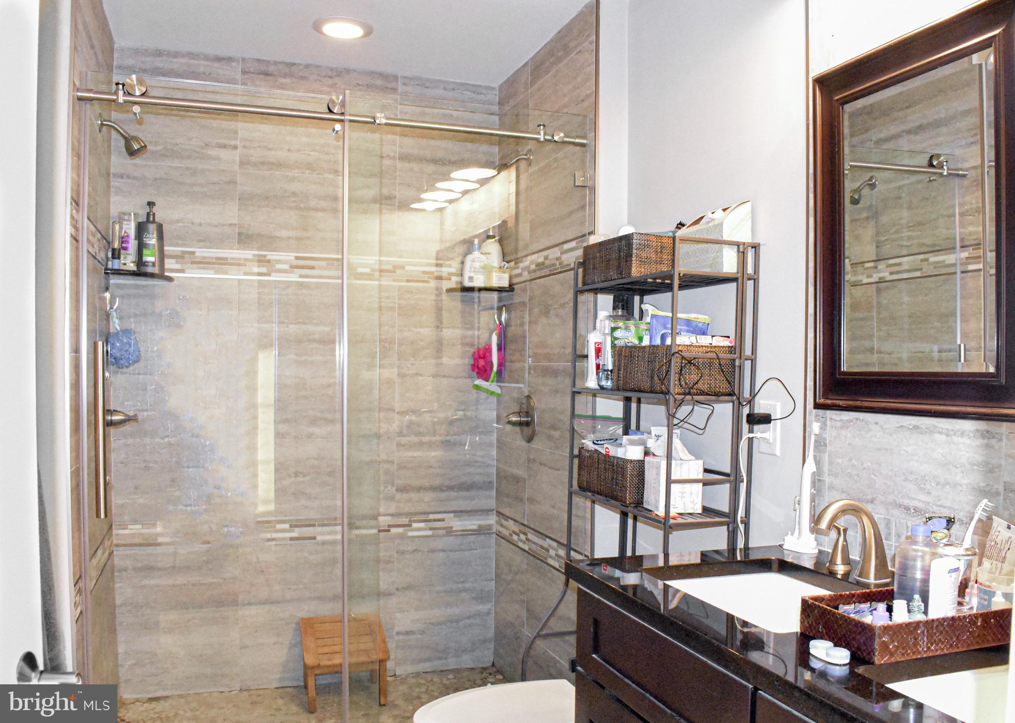 1020 South 2nd Street, Unit 7 Philadelphia, PA 19147 - Photo 15 of 23