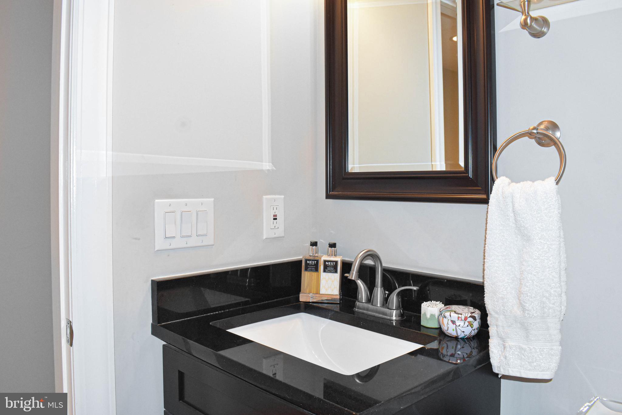 1020 South 2nd Street, Unit 7 Philadelphia, PA 19147 - Photo 22 of 23