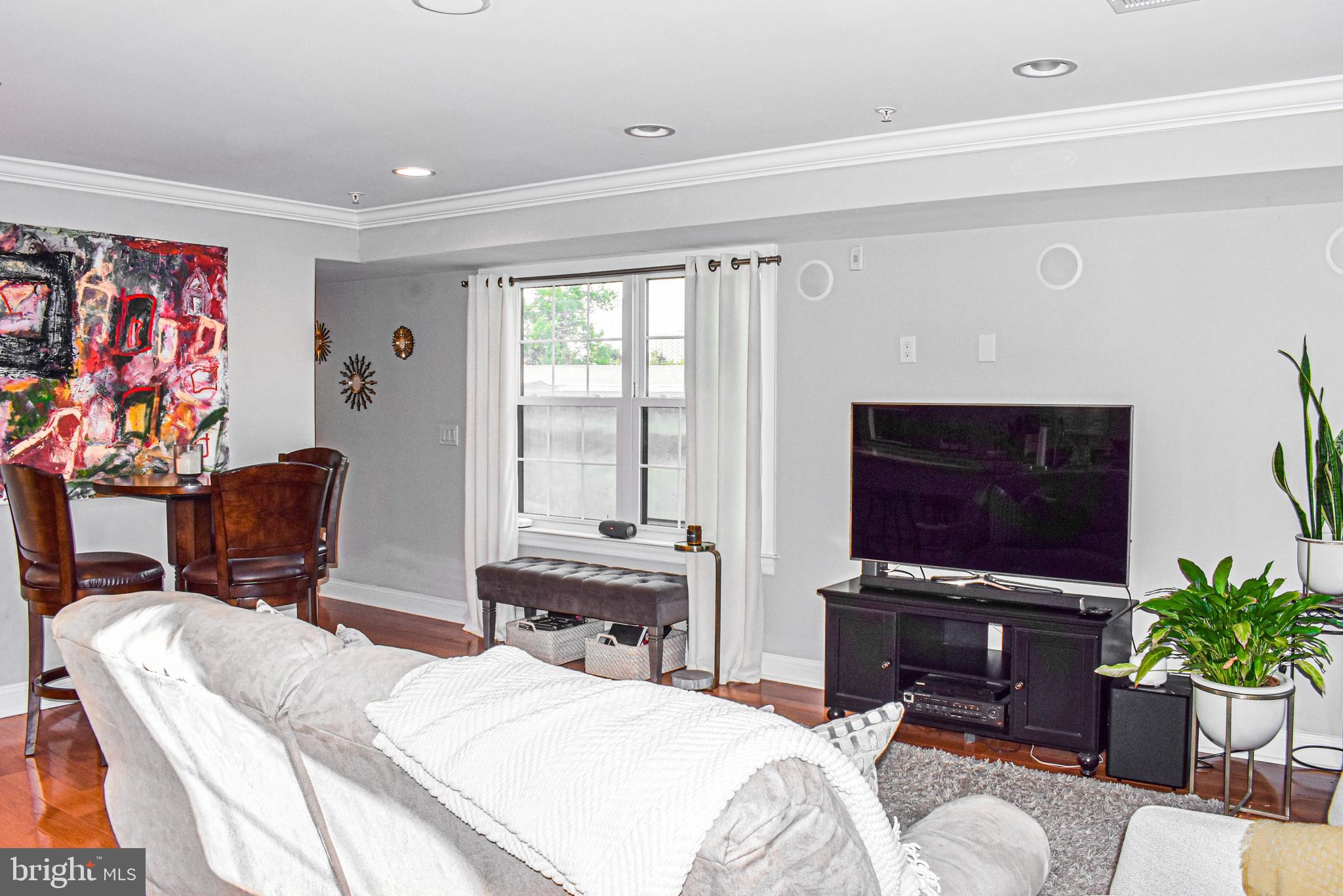 1020 South 2nd Street, Unit 7 Philadelphia, PA 19147 - Photo 8 of 23