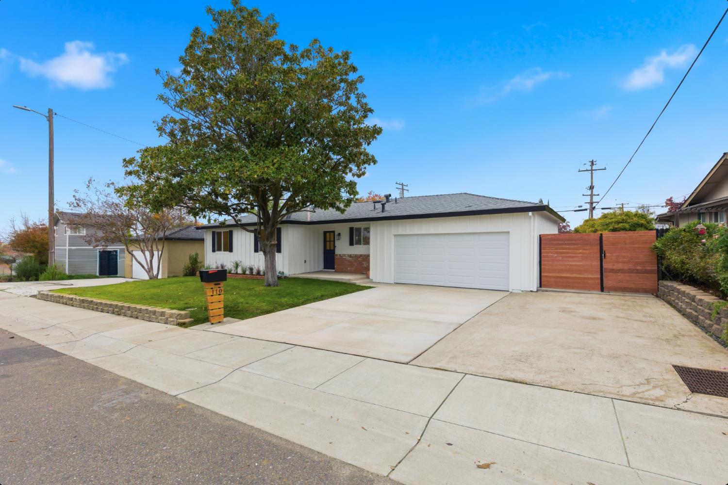 110 Fargo Way Folsom, CA 95630 - Photo 5 of 33