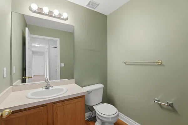 $2,545 | 35900 Abbey Drive, Romulus, MI 48174