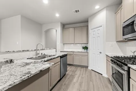 $275,000 | 10139 Red Snapper Road, Magnolia, TX 77354