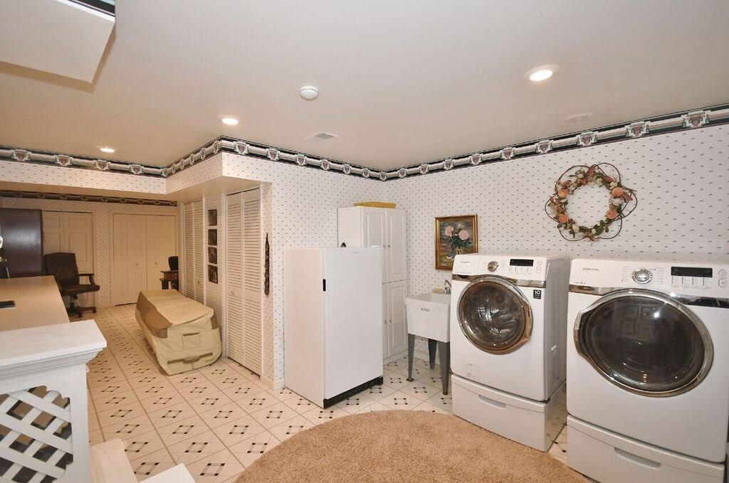 168 Shadow Ridge Drive Pittsburgh, PA 15238 - Photo 21 of 25 Gallery Image 21