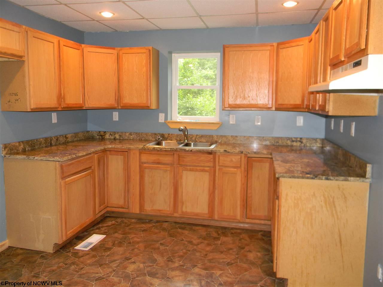 1221 Scotch Hill Road Thornton, WV 26440 - Photo 5 of 14 Gallery Image 5
