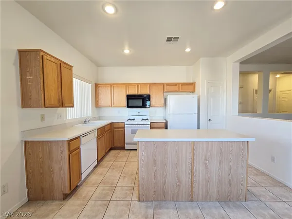 $1,890 | 184 Mt Earl Avenue, Henderson, NV 89012