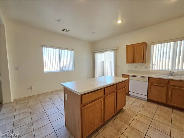 $1,890 | 184 Mt Earl Avenue, Henderson, NV 89012