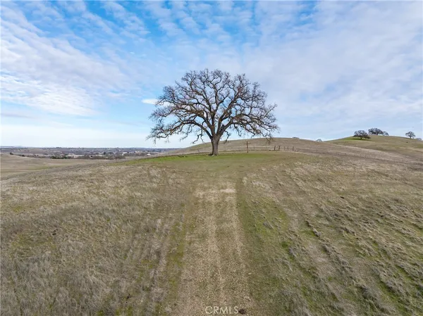$2,300,000 | 2450 Golden Hill Road, Paso Robles, CA 93446