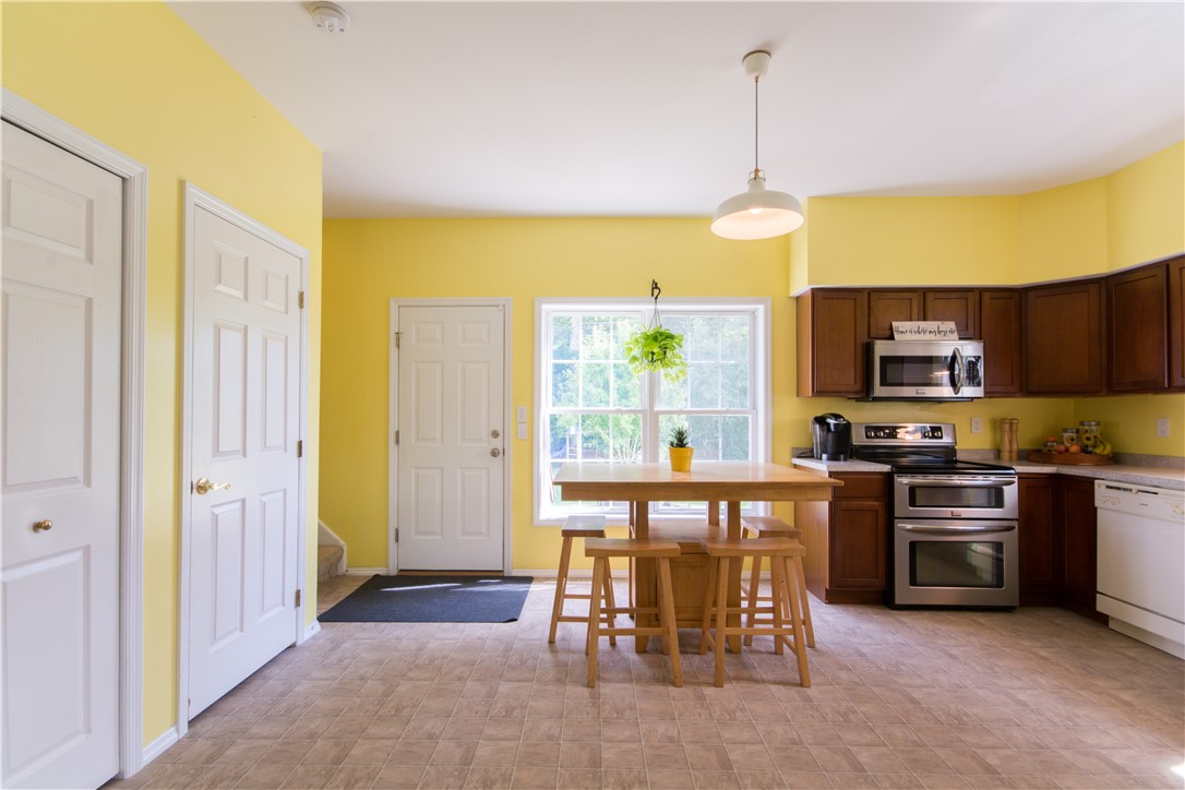 2 Cardinal Lane, Unit A Hopkinton, RI 02832 - Photo 10 of 48 Gallery Image 10