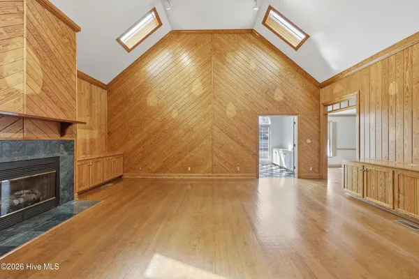 $475,000 | 1514 Crescent Drive, Elizabeth City, NC 27909