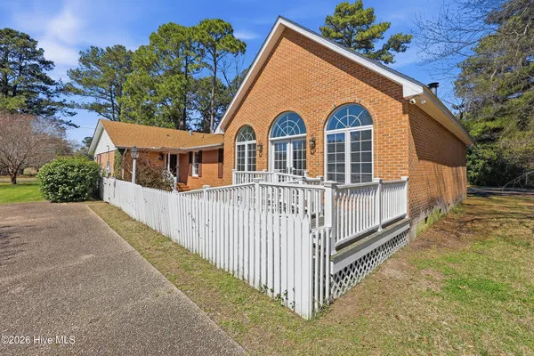 $475,000 | 1514 Crescent Drive, Elizabeth City, NC 27909