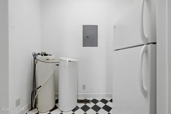 $475,000 | 1514 Crescent Drive, Elizabeth City, NC 27909