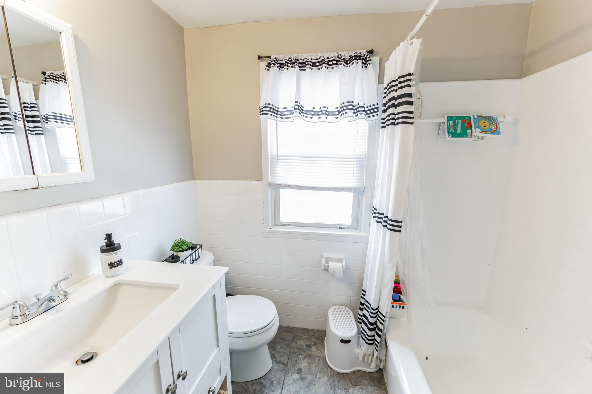 1312 Parklane Road Swarthmore, PA 19081 - Photo 18 of 33