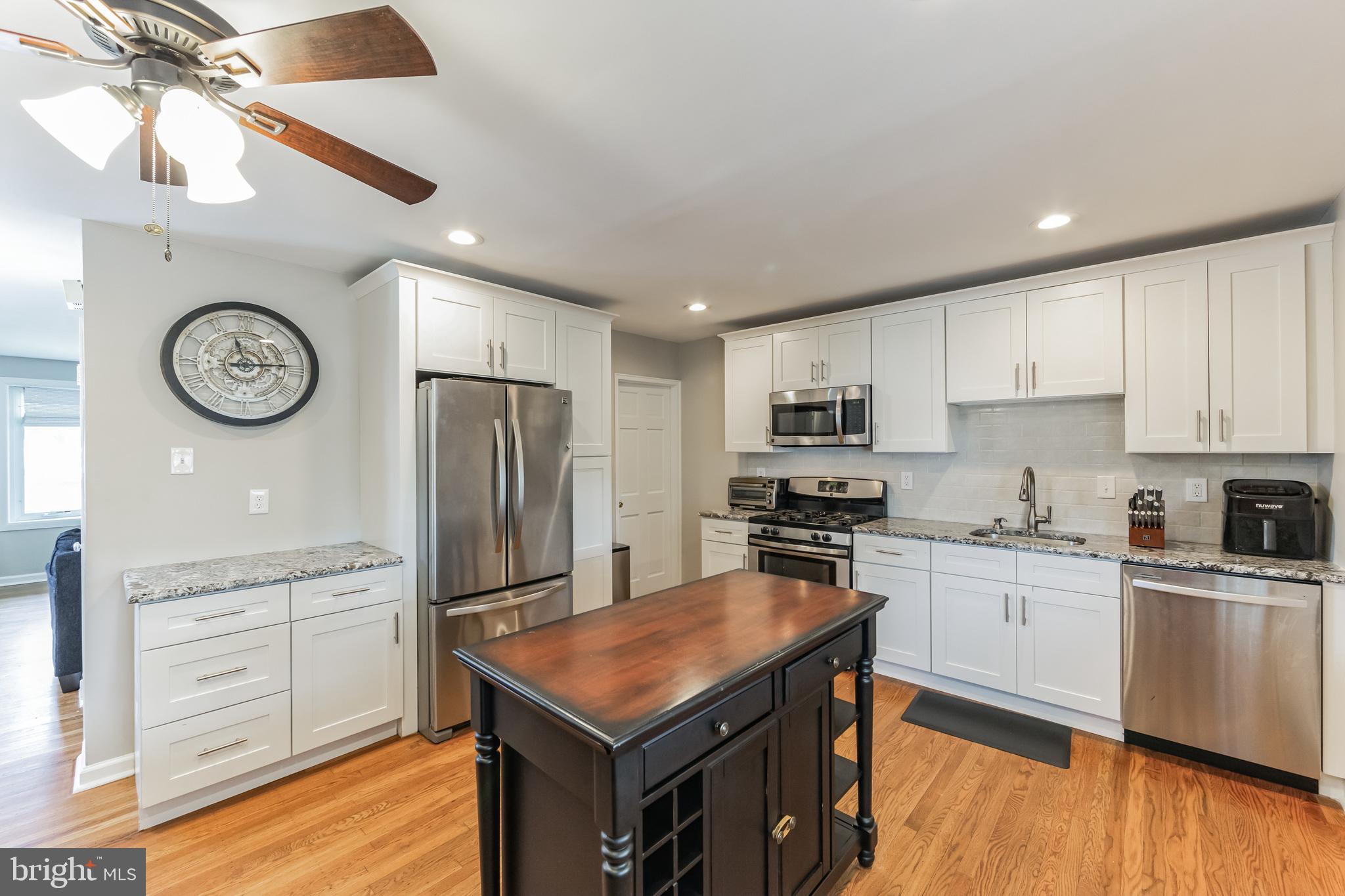 1312 Parklane Road Swarthmore, PA 19081 - Photo 4 of 33