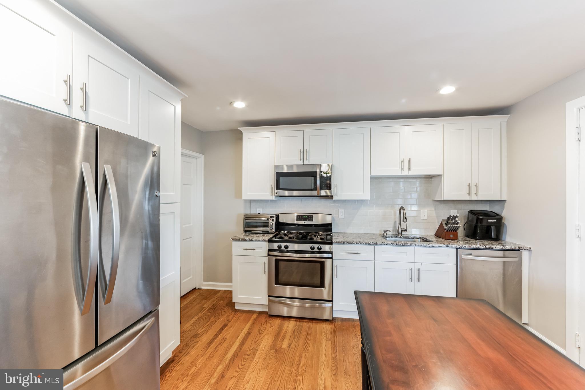 1312 Parklane Road Swarthmore, PA 19081 - Photo 5 of 33