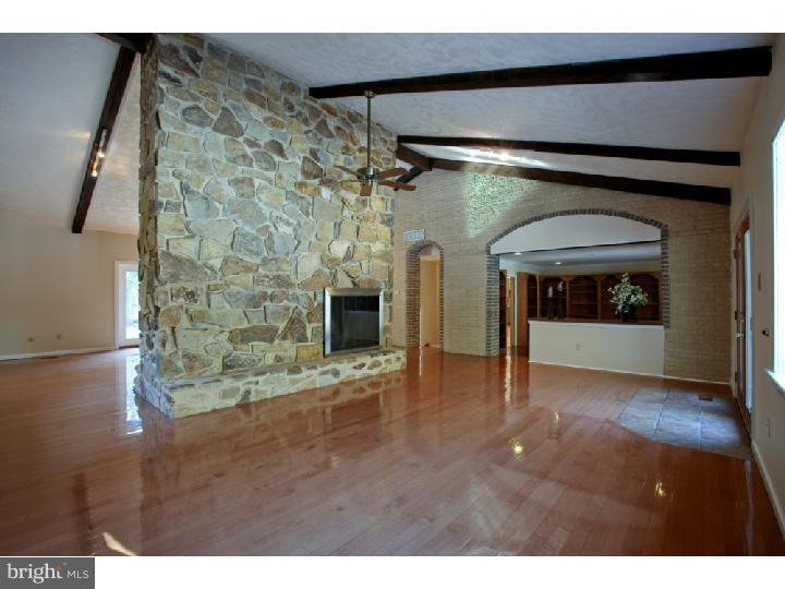 243 Log Cabin Road Perkasie, PA 18944 - Photo 8 of 25 Living Room