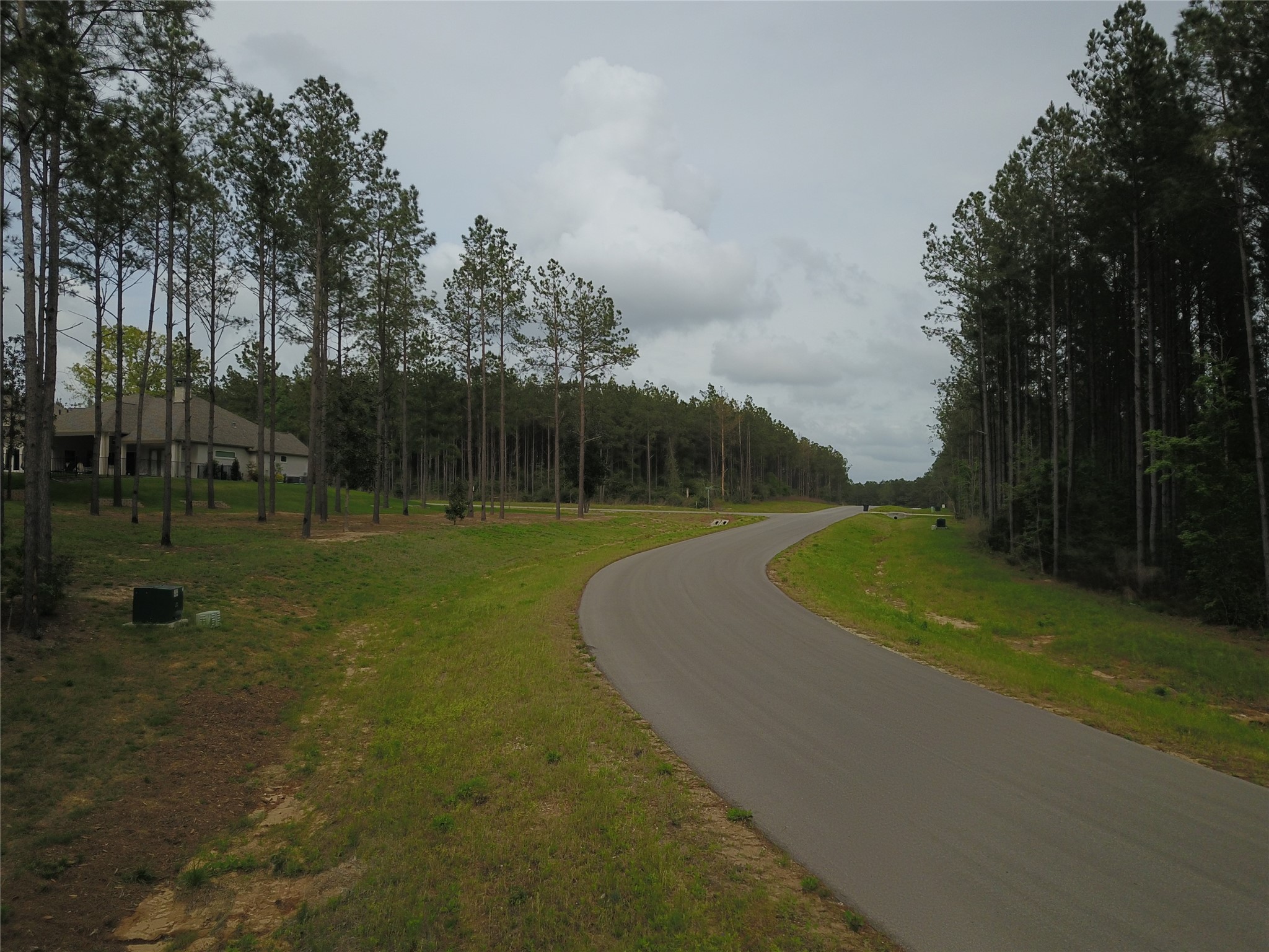 12775 Oak Barrel Road Willis, TX 77378 - Photo 6 of 11