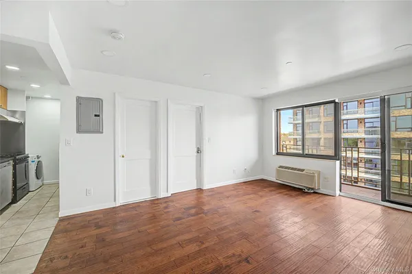 $688,800 | 31-38 137th Street, Unit 7B | Flushing