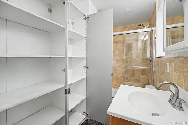 $688,800 | 31-38 137th Street, Unit 7B | Flushing