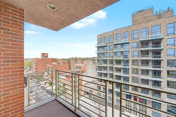 $688,800 | 31-38 137th Street, Unit 7B | Flushing