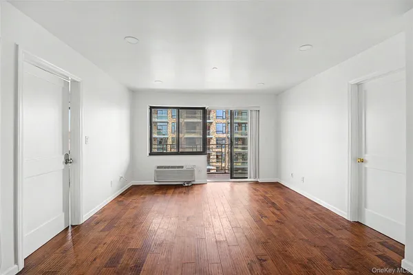 $688,800 | 31-38 137th Street, Unit 7B | Flushing