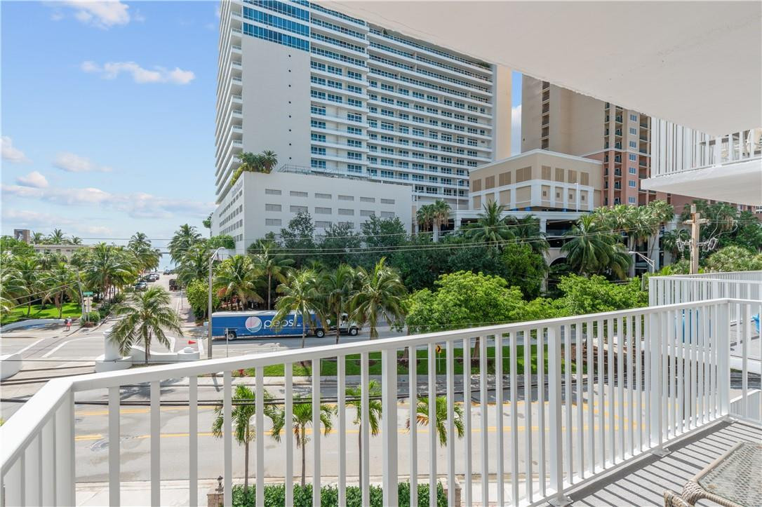 95 North Birch Road, Unit 405 Fort Lauderdale, FL 33304 - Photo 10 of 34 a view of a building from a balcony