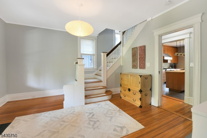 42 Norman Road Montclair, NJ 07043 - Photo 6 of 33