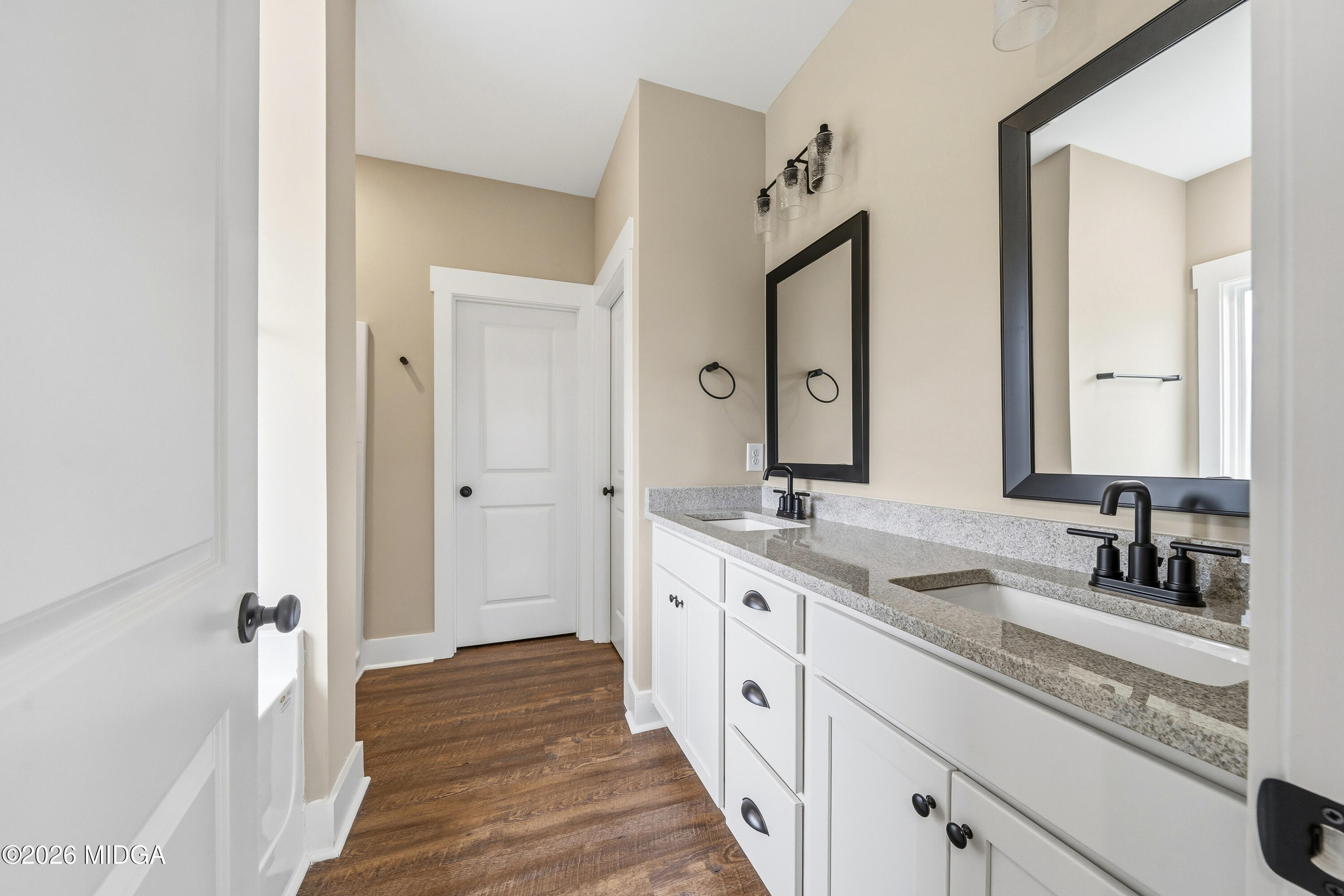 144 Overland Way Gray, GA 31032 - Photo 25 of 41 144 Overland Way-08484