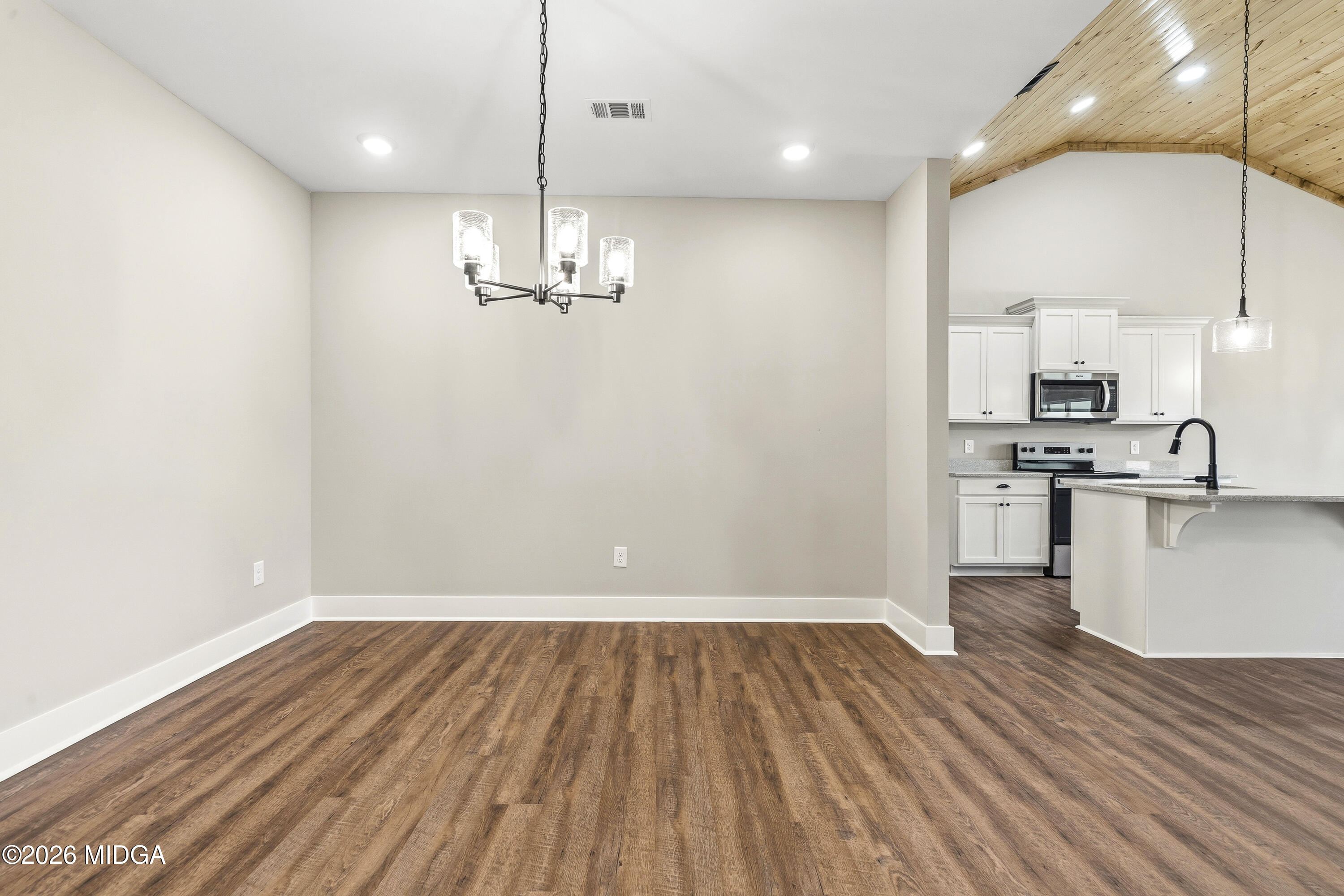 144 Overland Way Gray, GA 31032 - Photo 8 of 41 144 Overland Way-08430